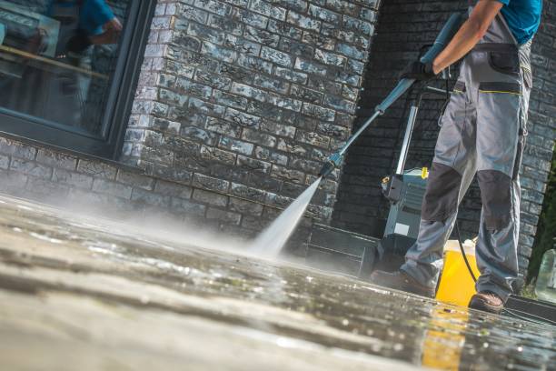 Best Pool Deck Cleaning in Elkhorn, WI